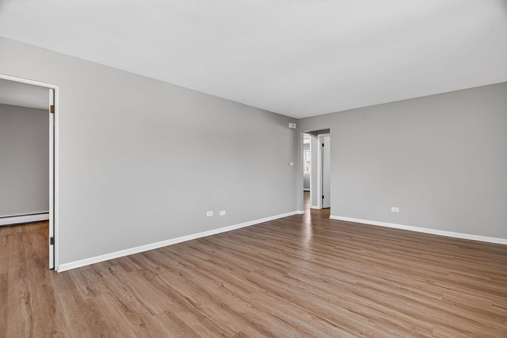 La Grange Apartment: 34-46 S. Kensington Ave.