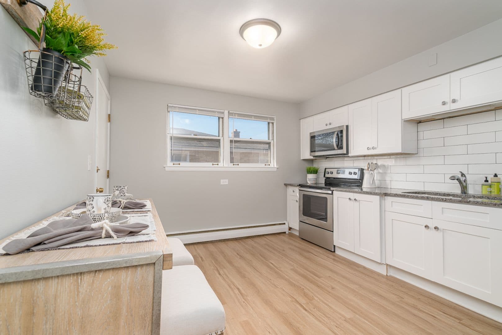 La Grange Apartment: 34-46 S. Kensington Ave.