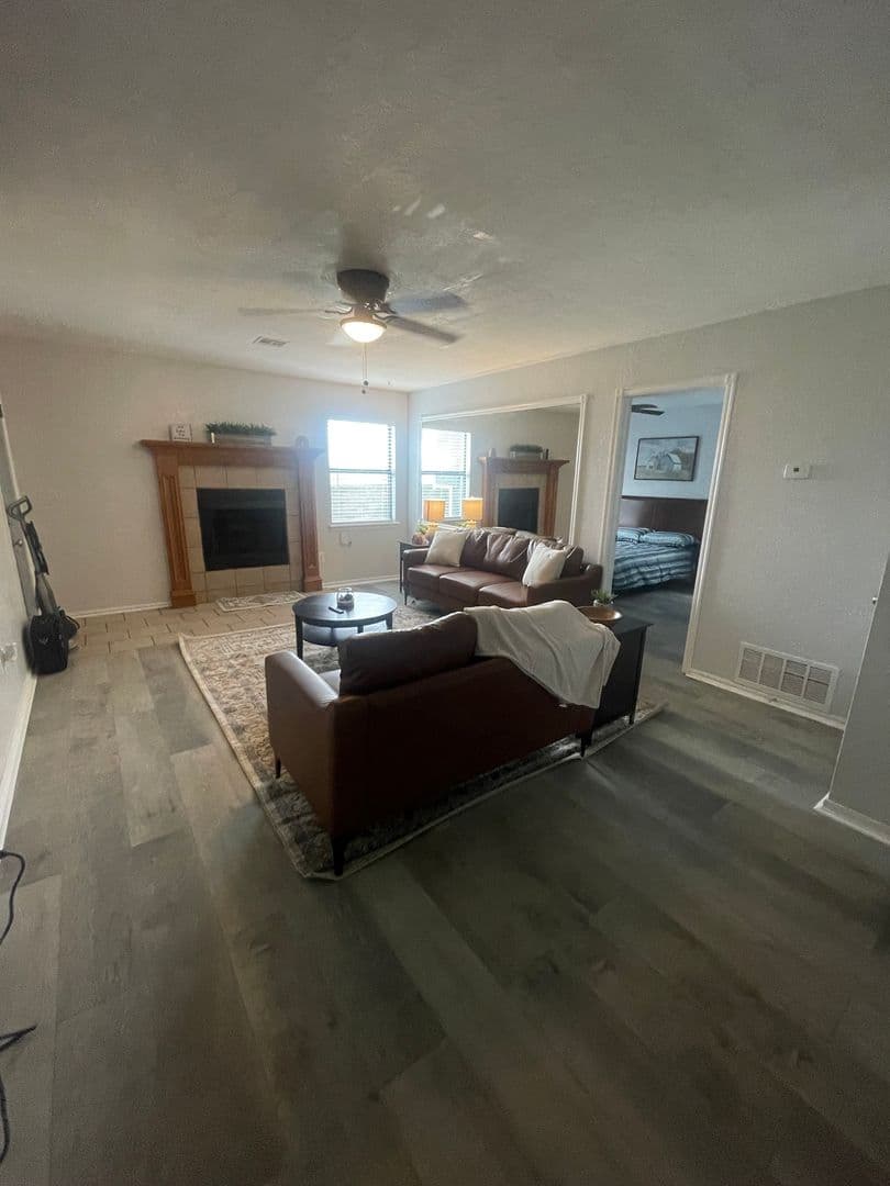 Lawton Apartment: 4033 NW Ozmun Avenue