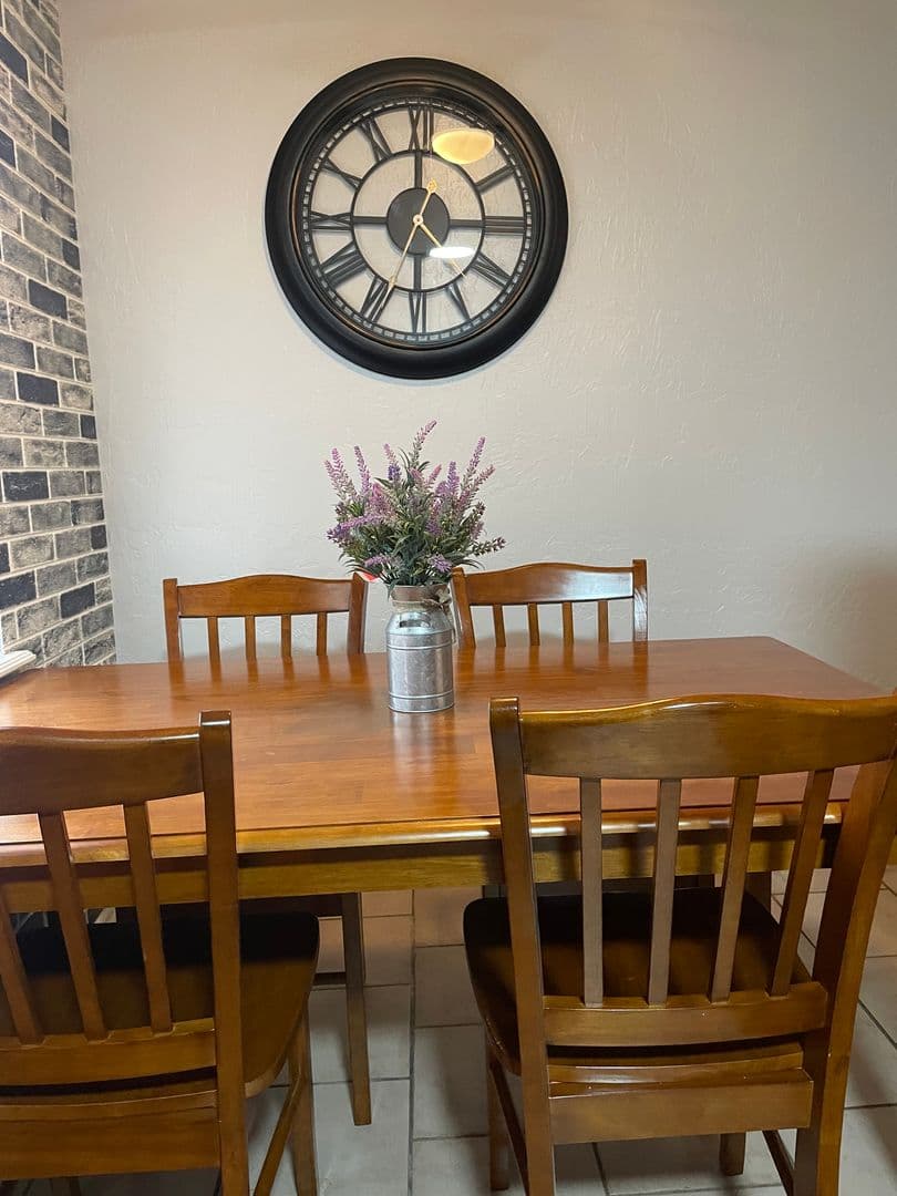 Lawton Apartment: 4033 NW Ozmun Avenue