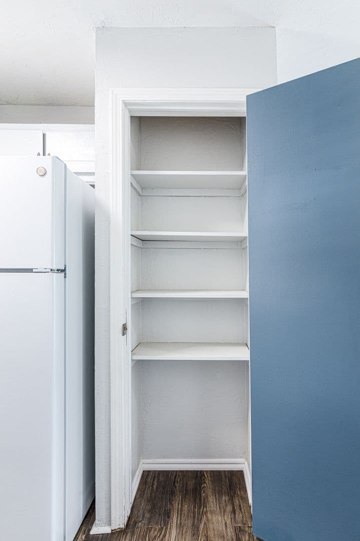 Lawton Apartment: 4038 NW Ozmun Ave - 4038-D