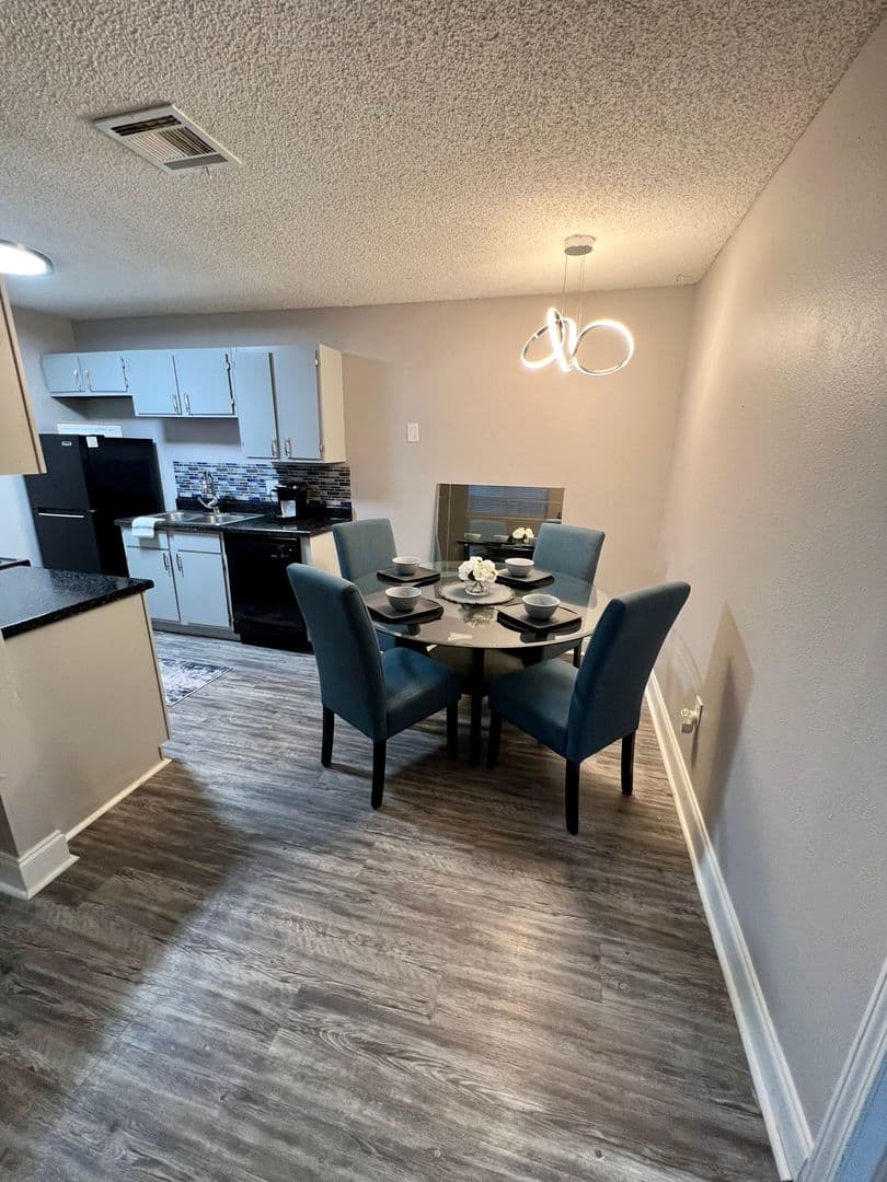 Lawton Apartment: 2310 NW Terrace Hills Blvd