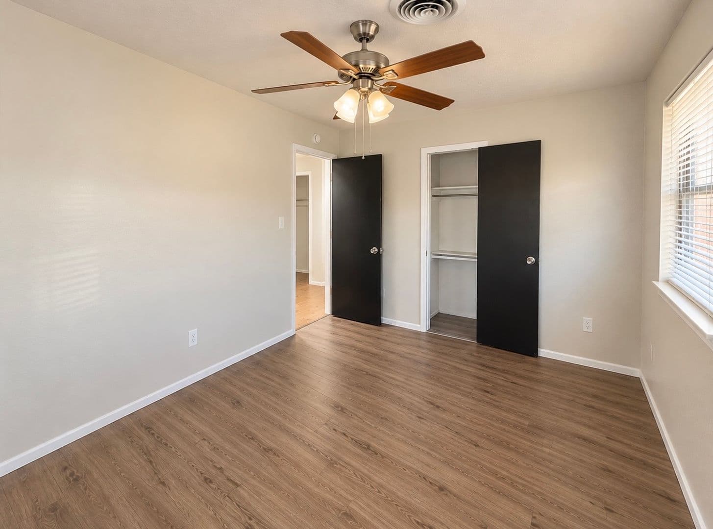 Lawton House: 4629 SE Brighton Pl