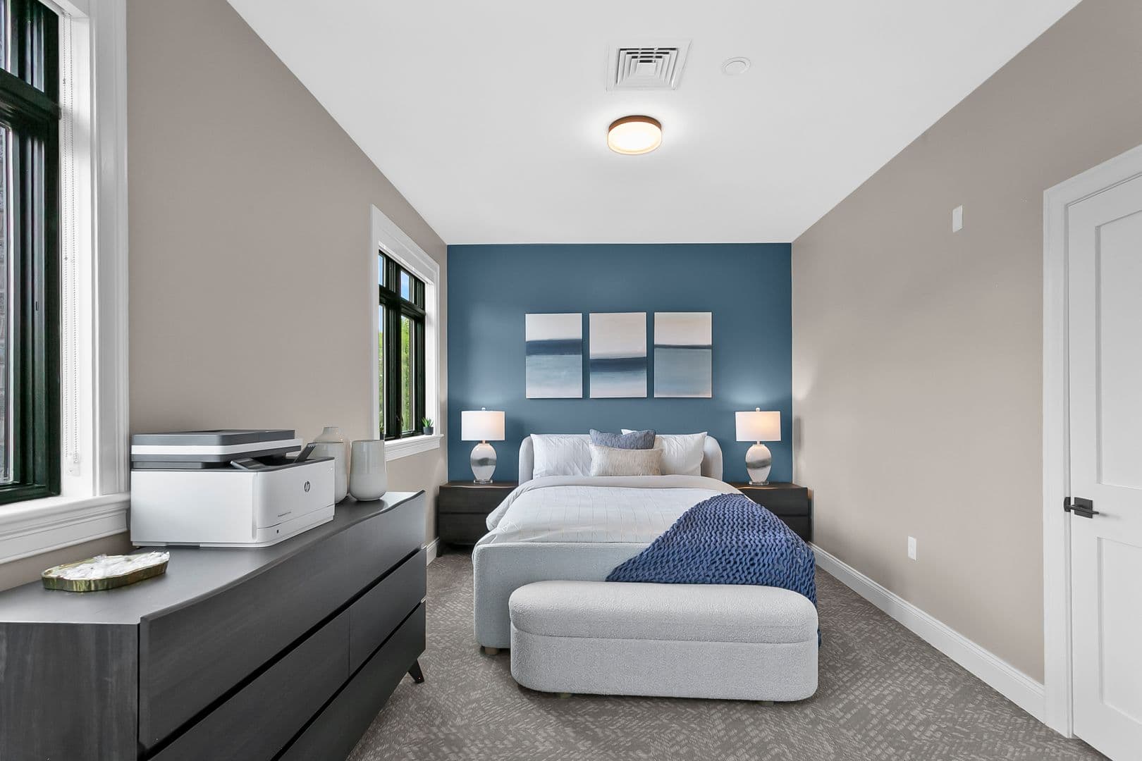 West Hartford Apartment: 920 Farmington Avenue