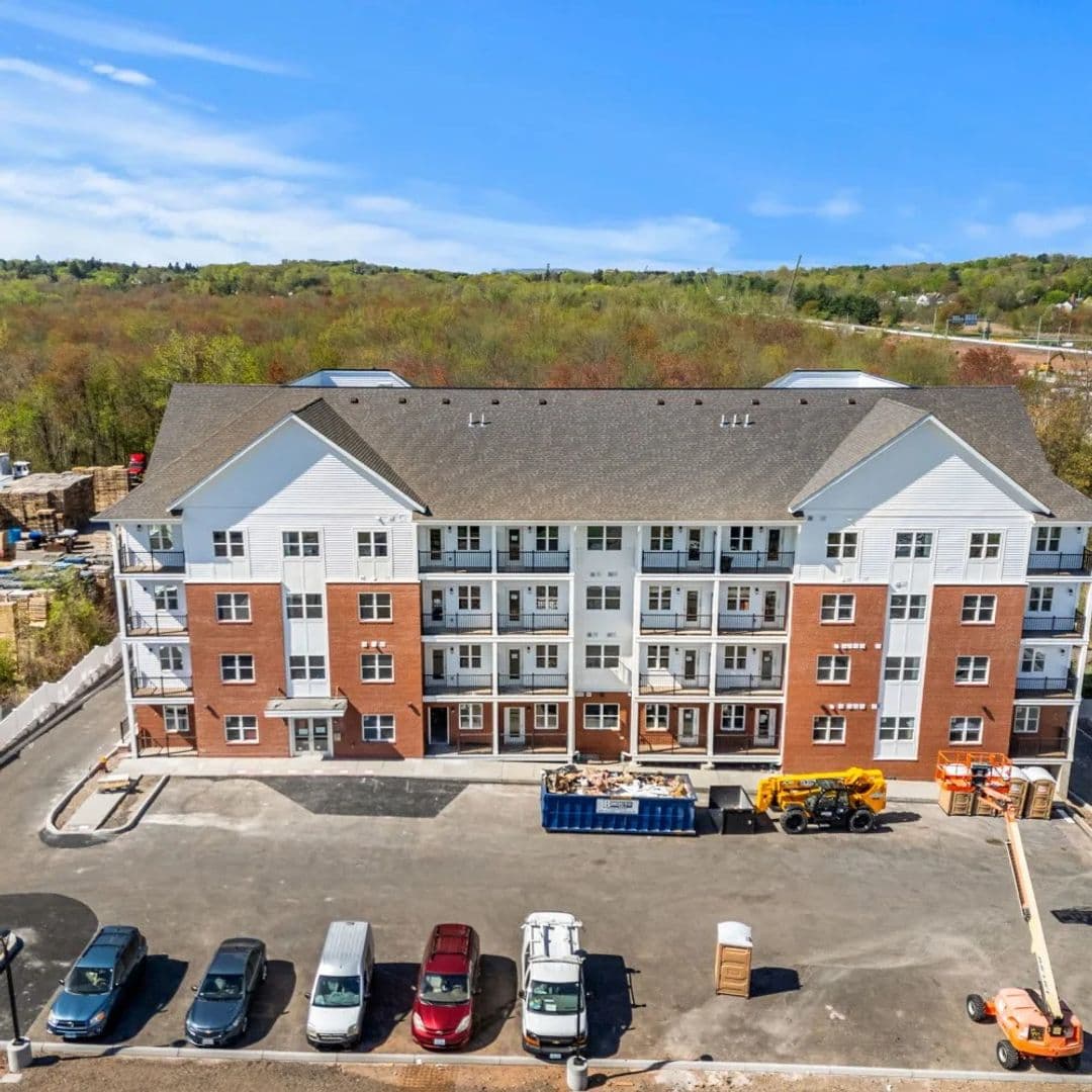 Meriden Apartment: 105 Pomeroy Ave,