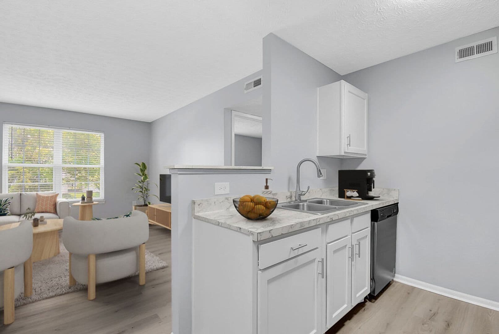 Columbus Apartment: 833 Misty Hollow Lane