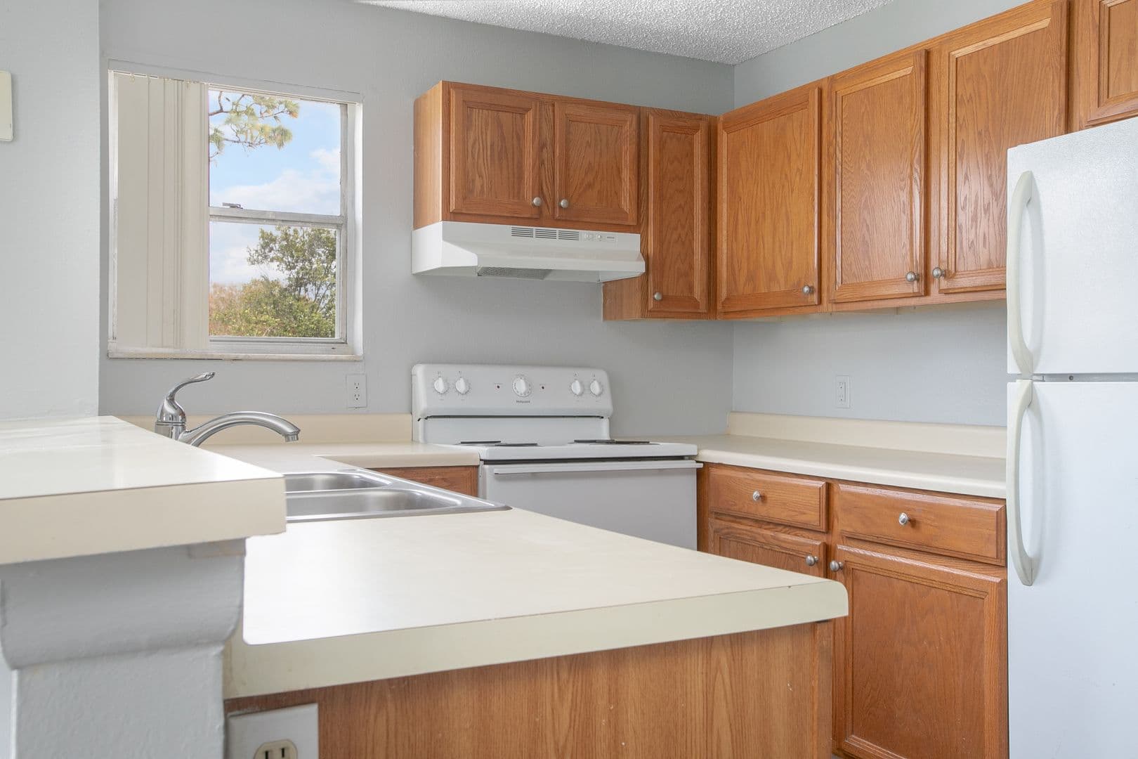 Orlando Apartment: 6635 Breeze Way