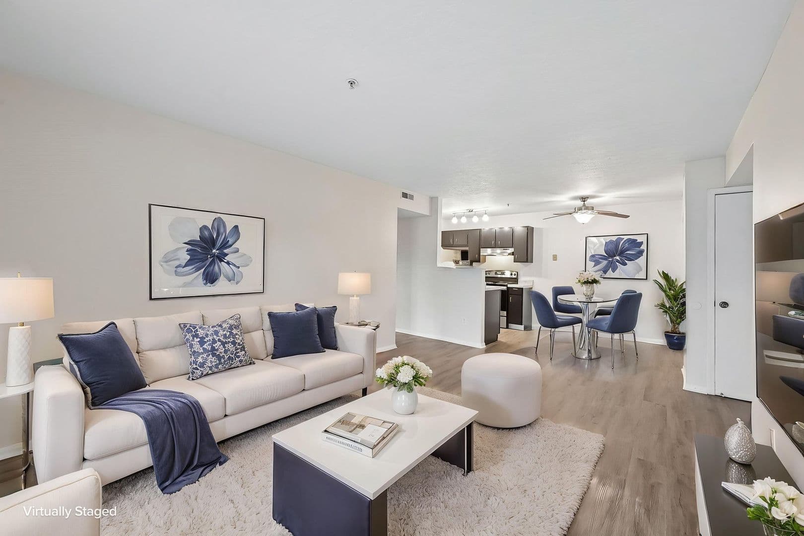 Columbus Apartment: 5400 Diamond Loch
