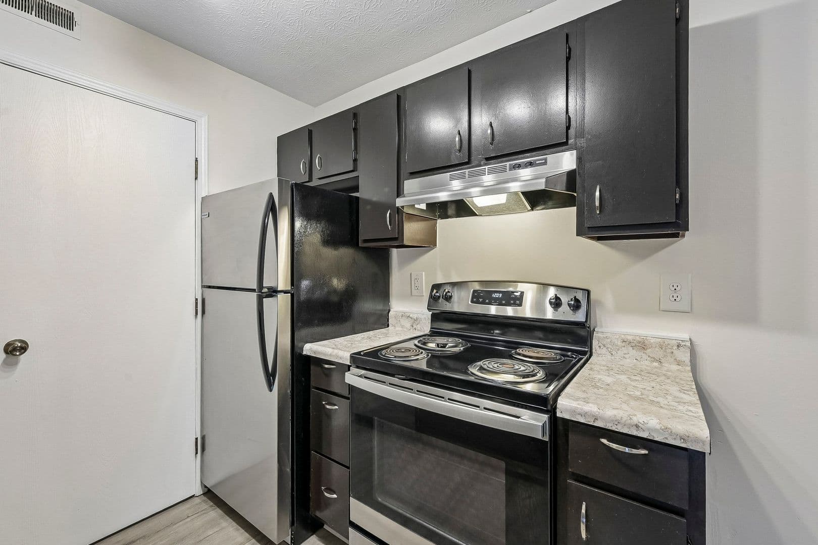 Columbus Apartment: 5400 Diamond Loch