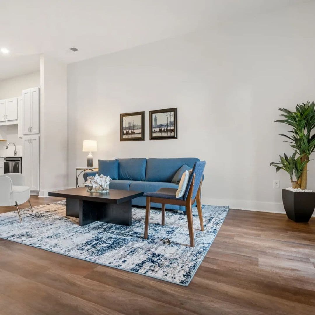 Meriden Apartment: 105 Pomeroy Ave,