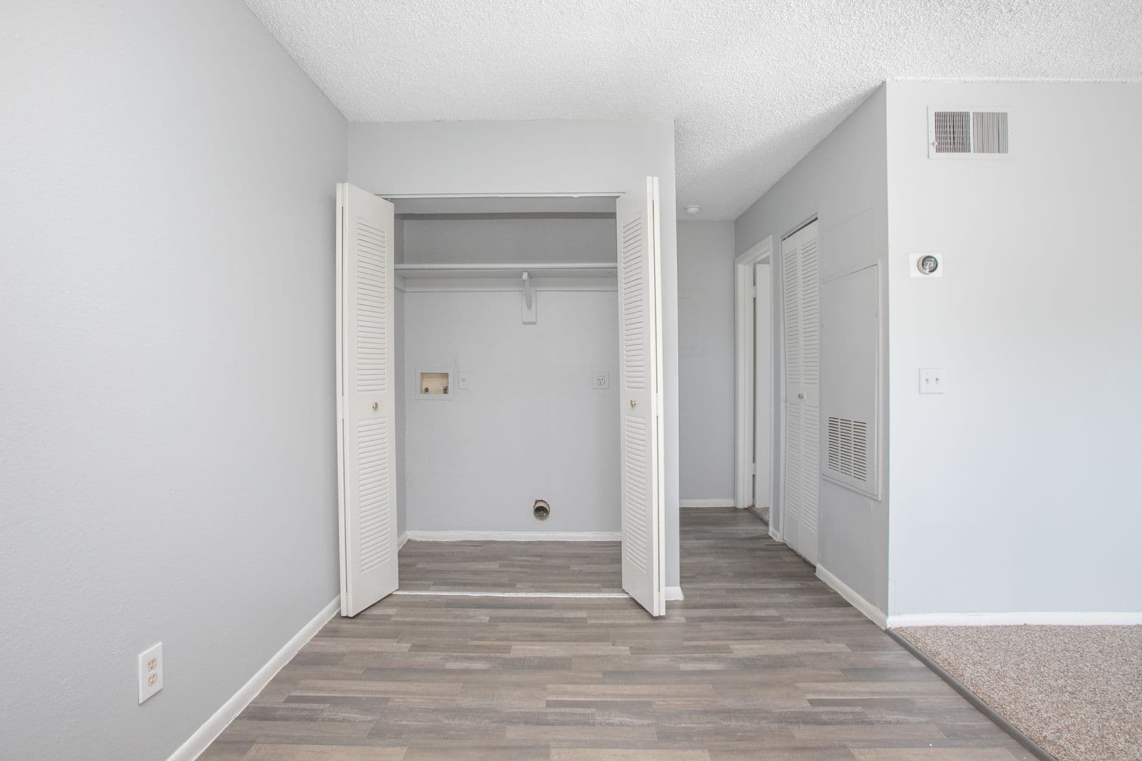 Orlando Apartment: 6635 Breeze Way