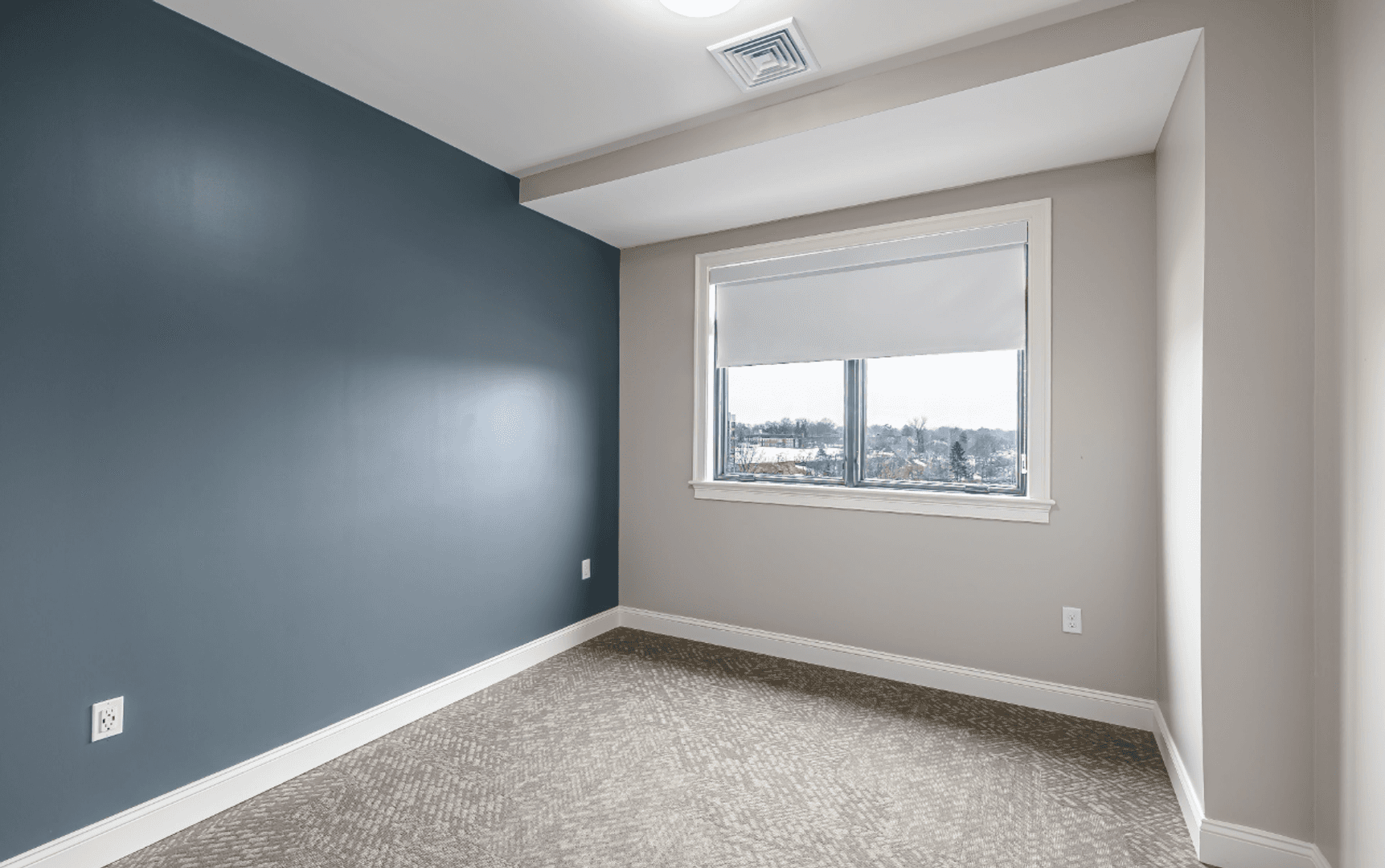 West Hartford Apartment: 920 Farmington Avenue