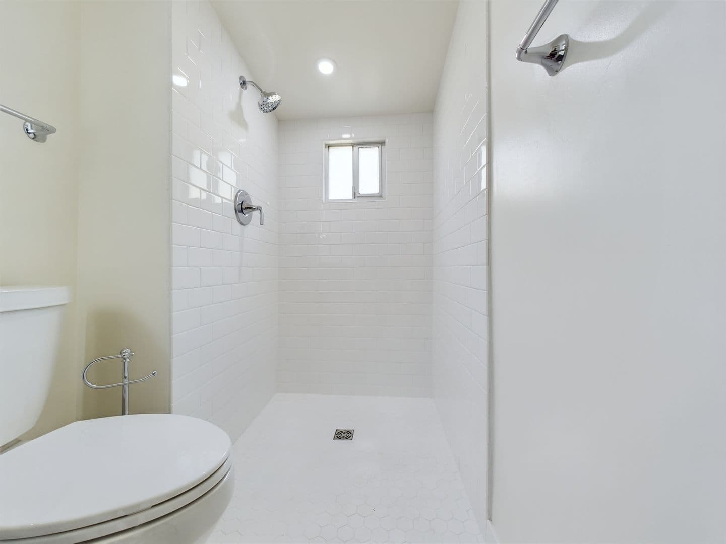 Seaside House: 675 Sonoma Ave.