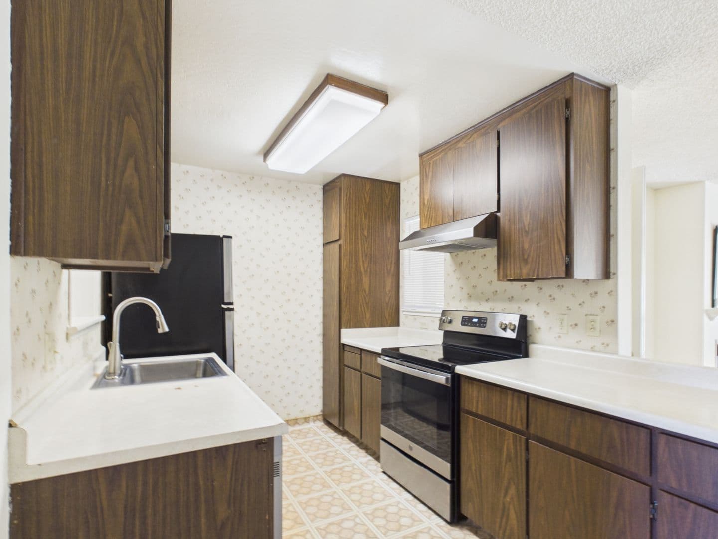 Monterey Condo: 1206 Golden Oaks Lane