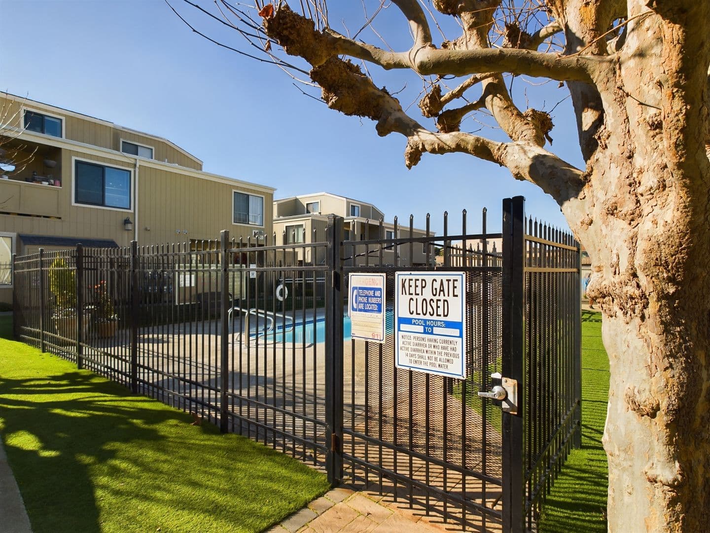 Monterey Condo: 820 Casanova Ave #78
