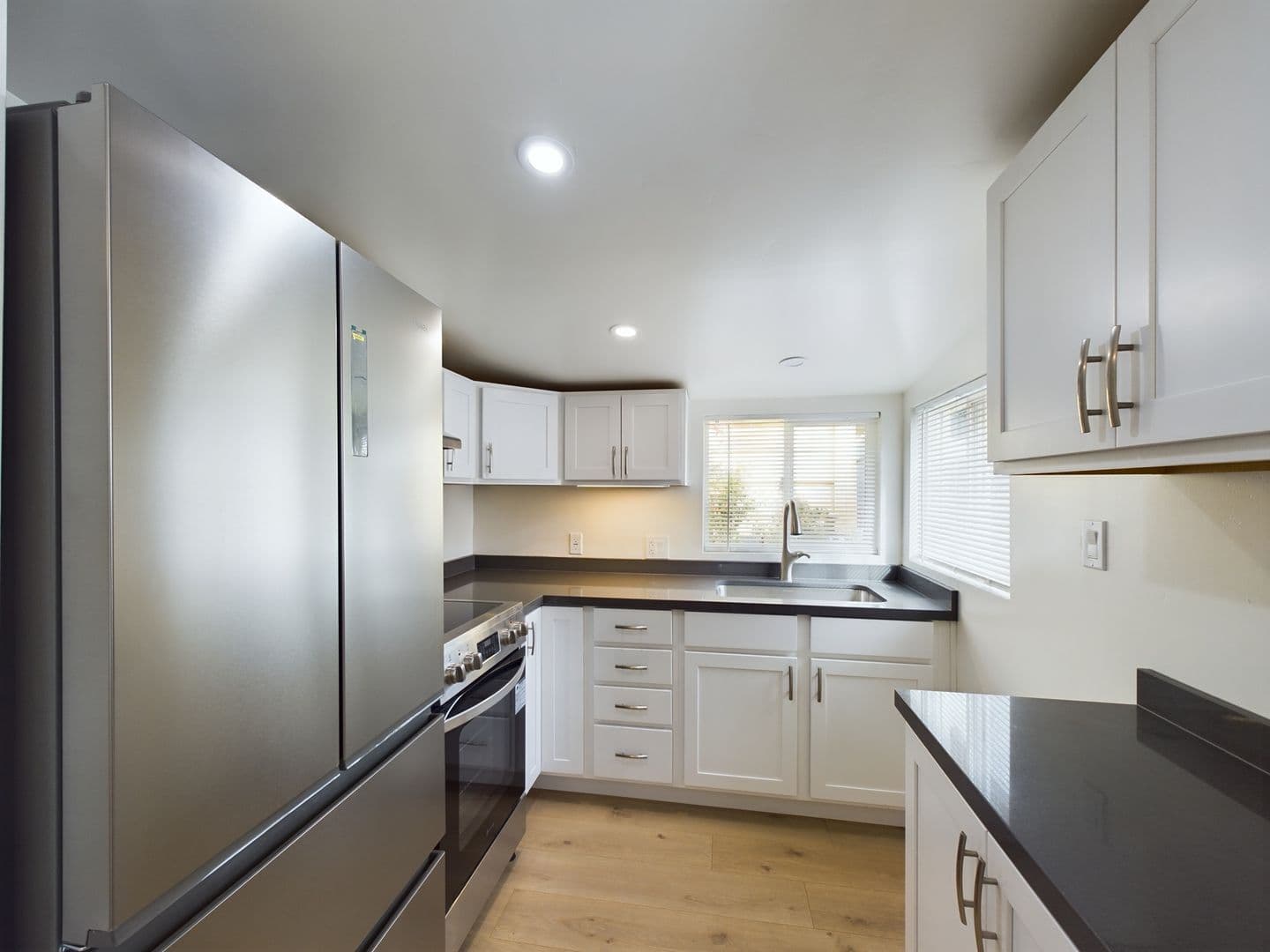 Seaside House: 675 Sonoma Ave.