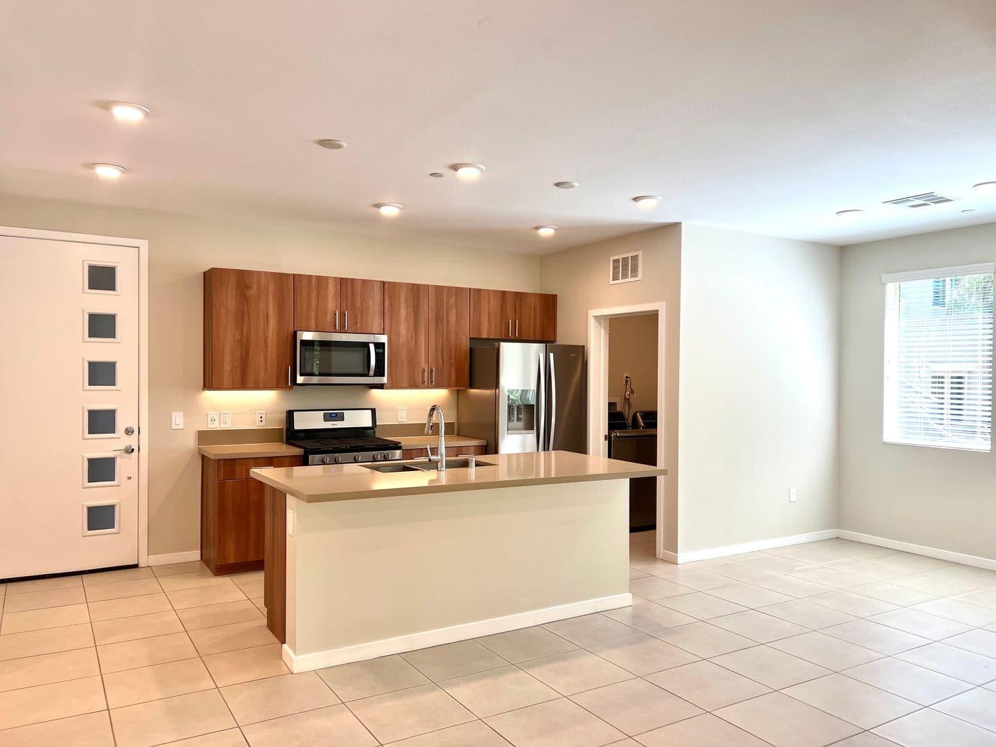 Las Vegas Condo: 11237 Rainbow Peak Ave 105