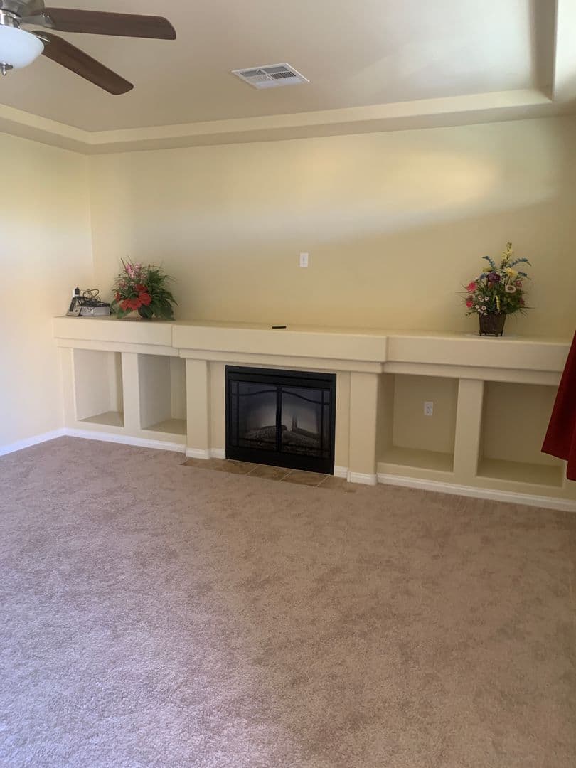 Las Vegas House: 5895 Mendocino Hill Avenue