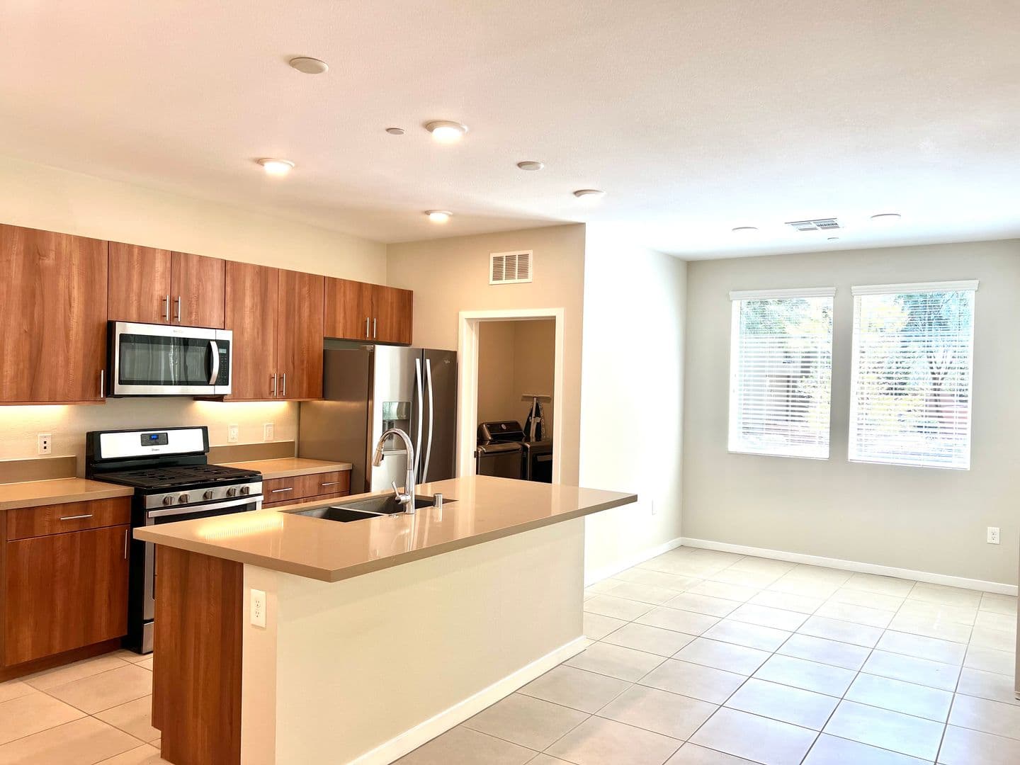 Las Vegas Condo: 11237 Rainbow Peak Ave 105