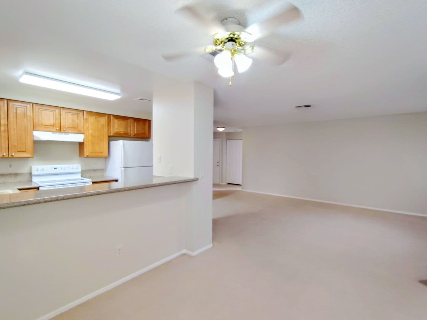 Las Vegas House: 6877 Tamarus St. #201