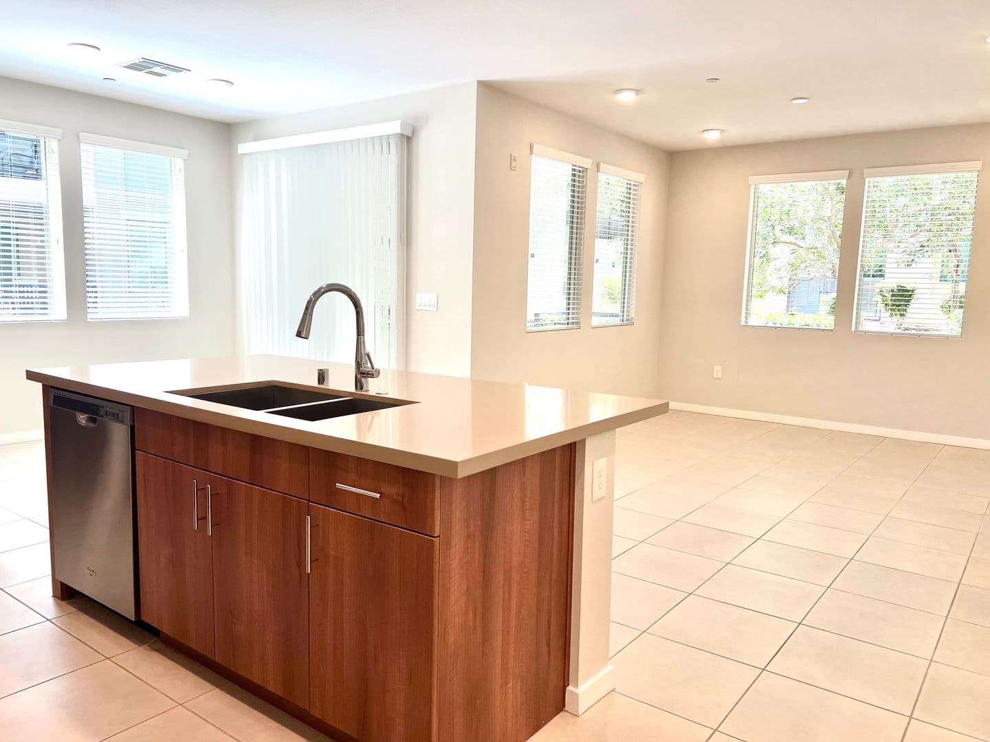 Las Vegas Condo: 11237 Rainbow Peak Ave 105
