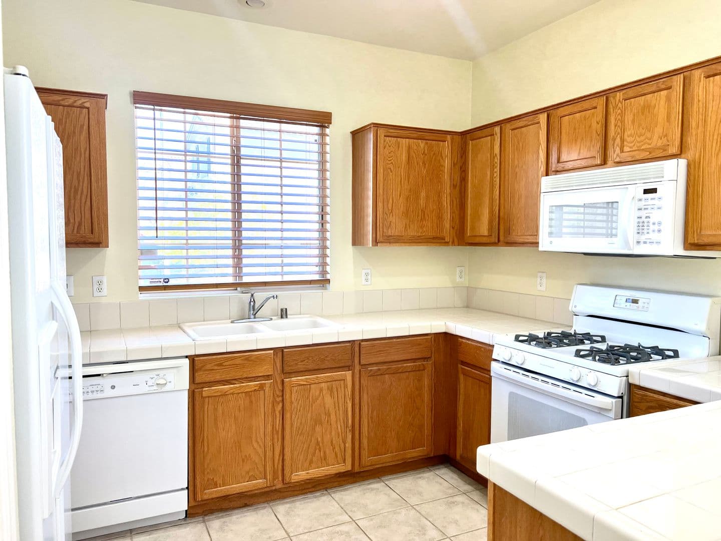 Las Vegas House: 10729 Pipers Cove Lane