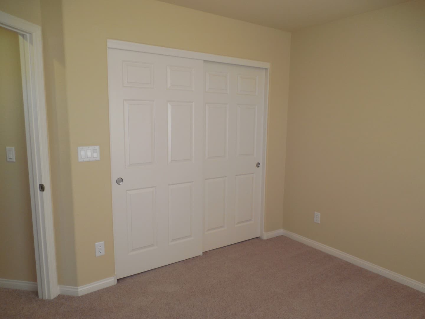 Las Vegas House: 5895 Mendocino Hill Avenue