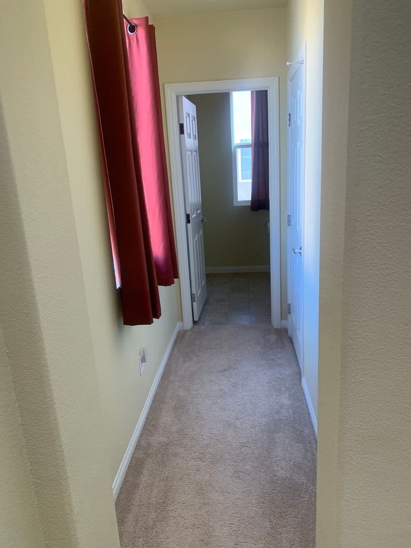 Las Vegas House: 5895 Mendocino Hill Avenue
