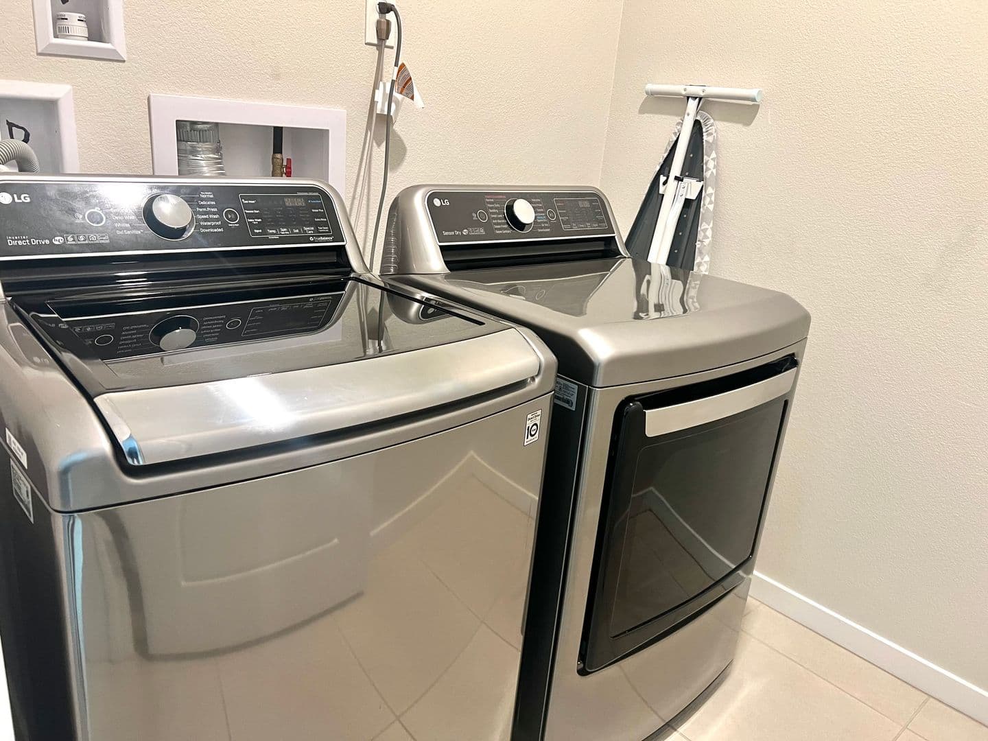 Las Vegas Condo: 11237 Rainbow Peak Ave 105