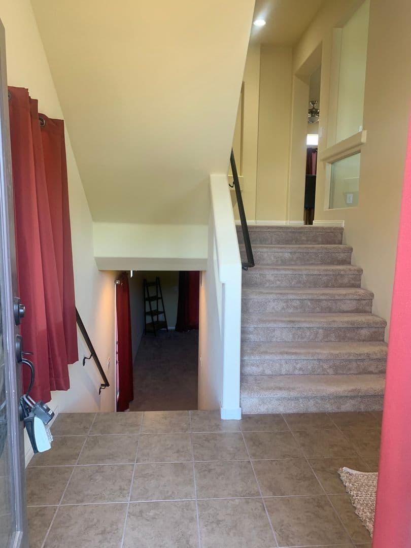 Las Vegas House: 5895 Mendocino Hill Avenue