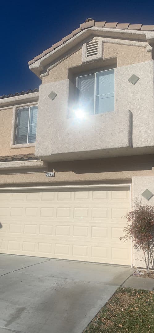 Las Vegas House: 2025 Nightrider Drive