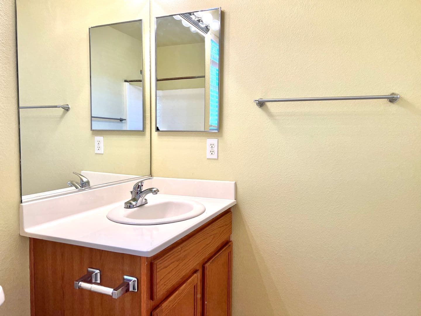 Las Vegas House: 10729 Pipers Cove Lane