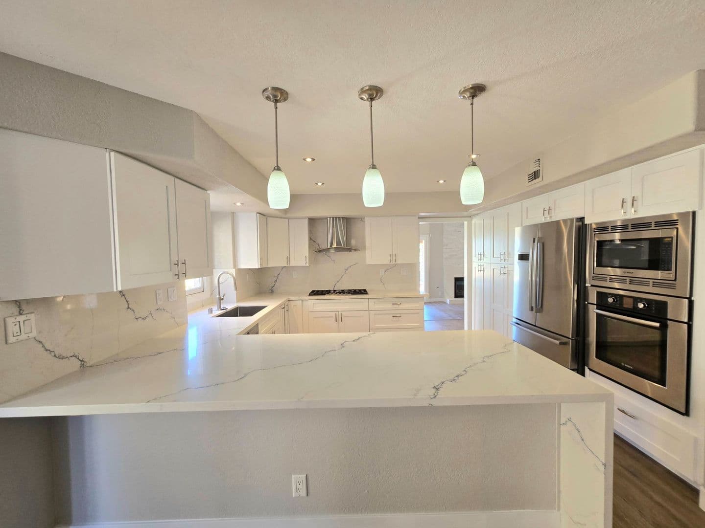 Las Vegas House: 7407 Mission Hills Dr