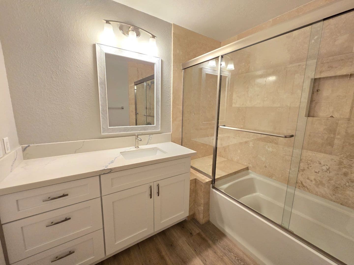Las Vegas House: 7407 Mission Hills Dr