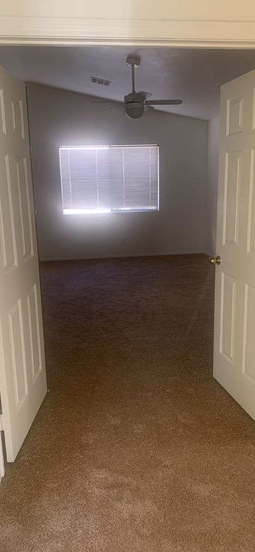 Las Vegas House: 2025 Nightrider Drive