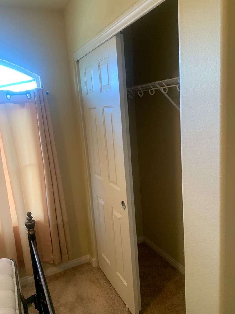 Las Vegas House: 5895 Mendocino Hill Avenue