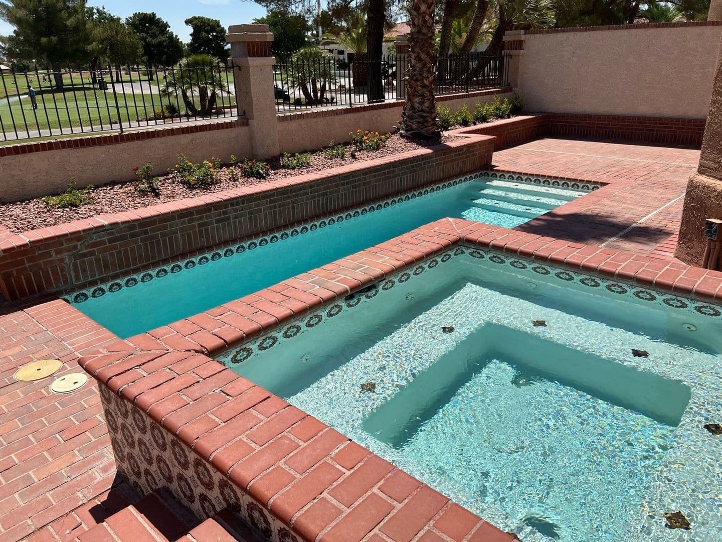 Las Vegas House: 7407 Mission Hills Dr