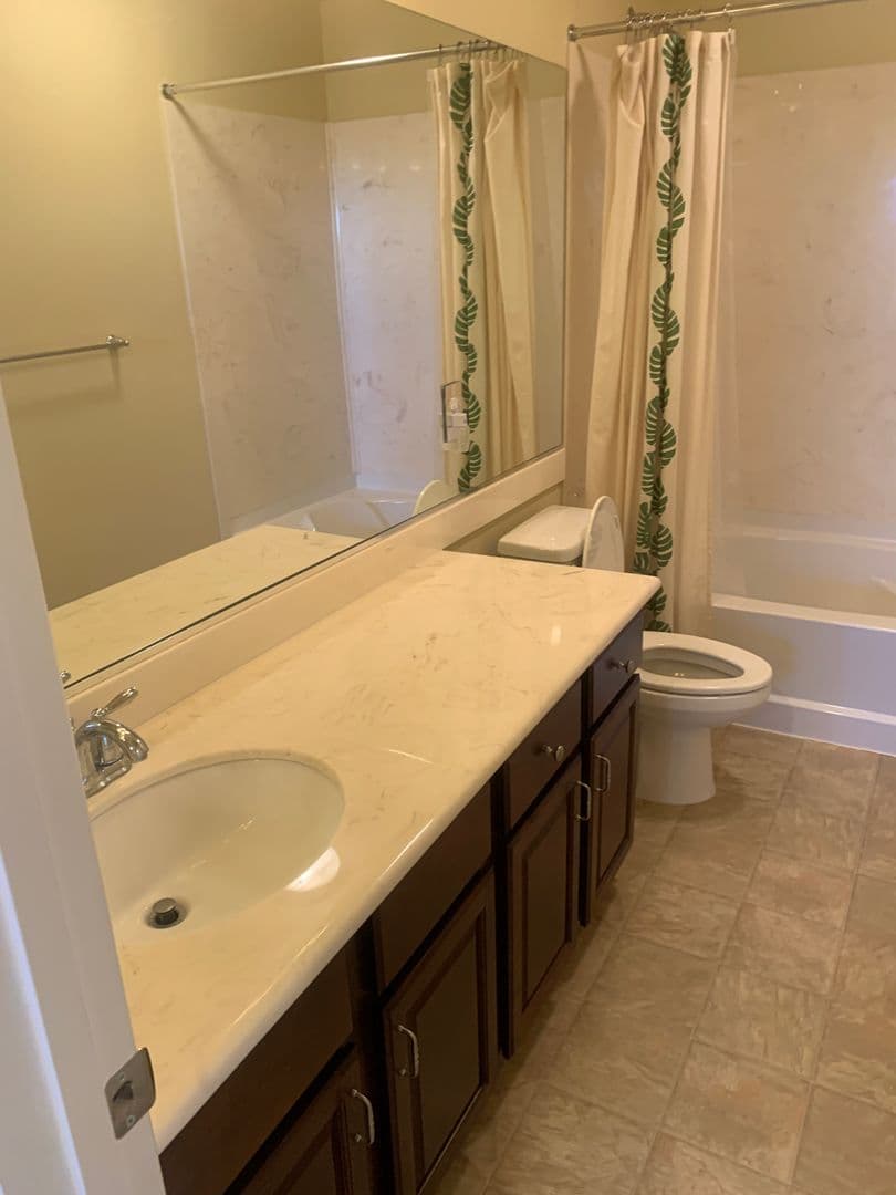 Las Vegas House: 5895 Mendocino Hill Avenue
