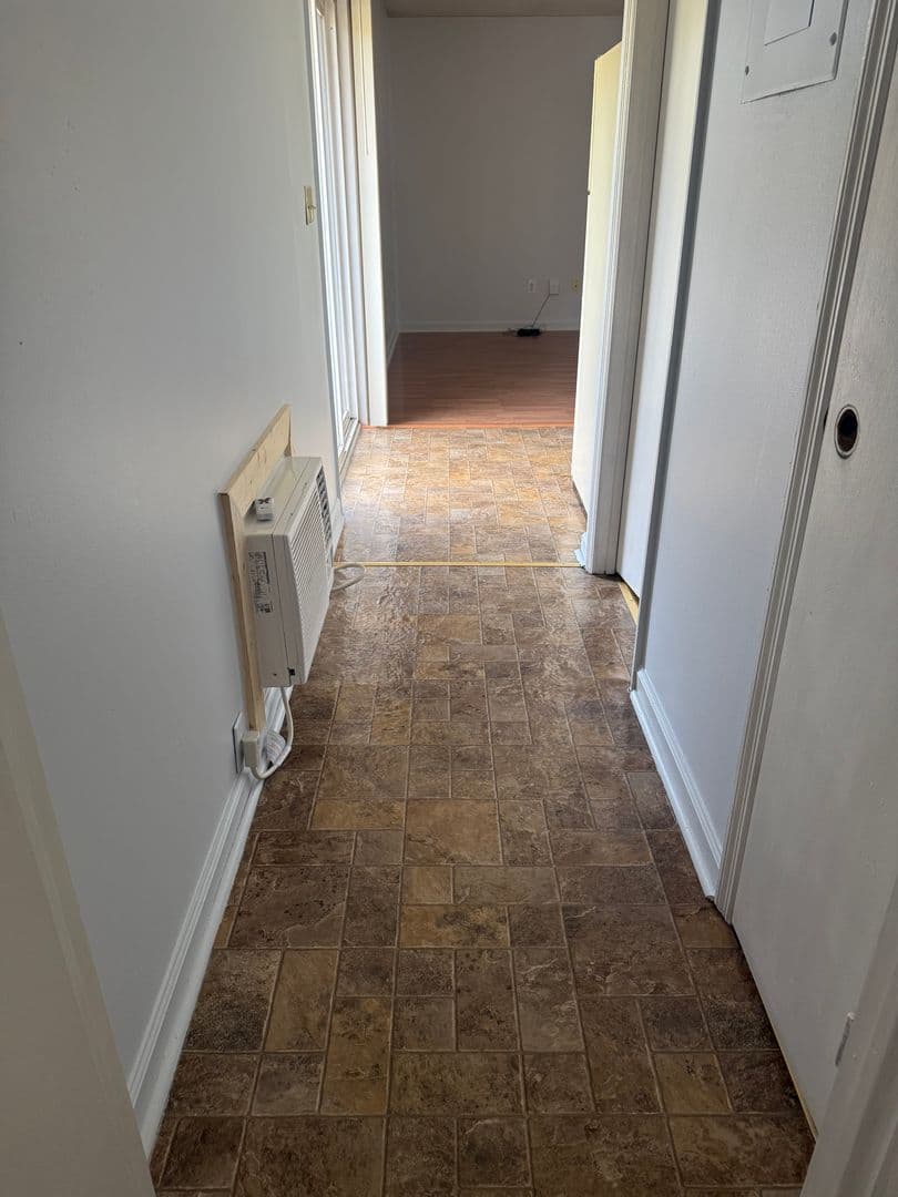 Rogersville Apartment: 499 North Hawkins Street