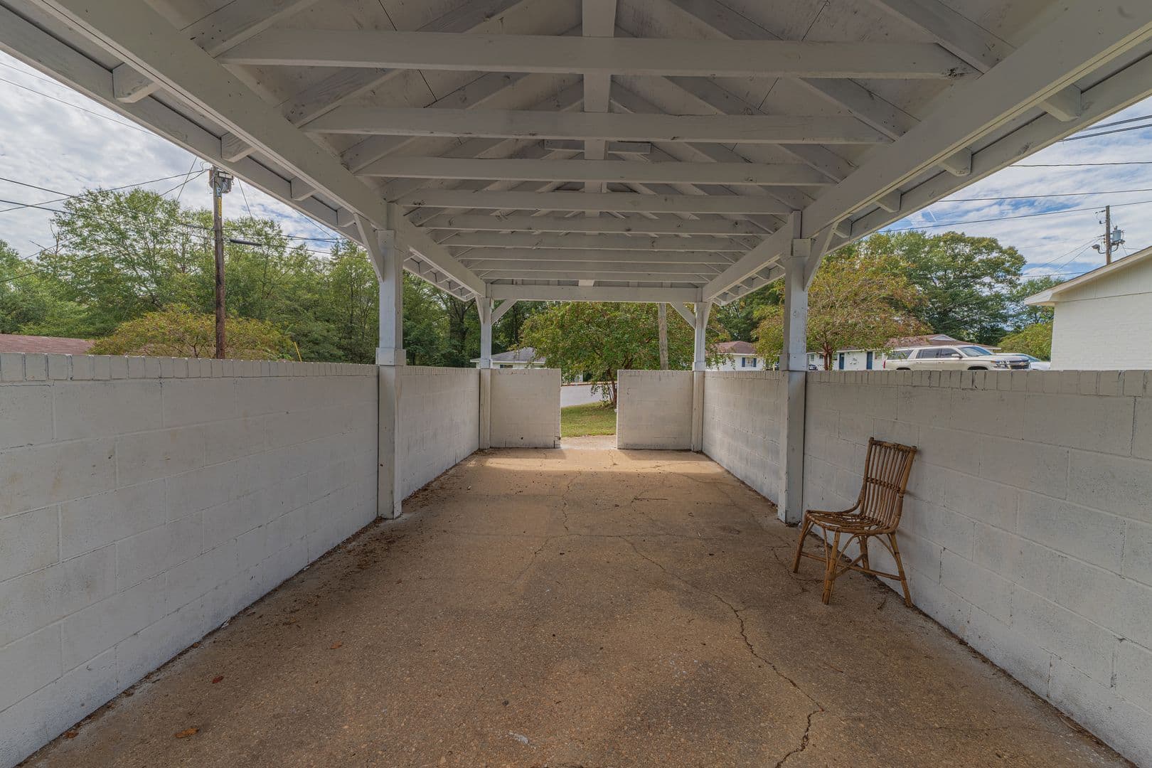 Monroeville Apartment: 530 Cecil Ln