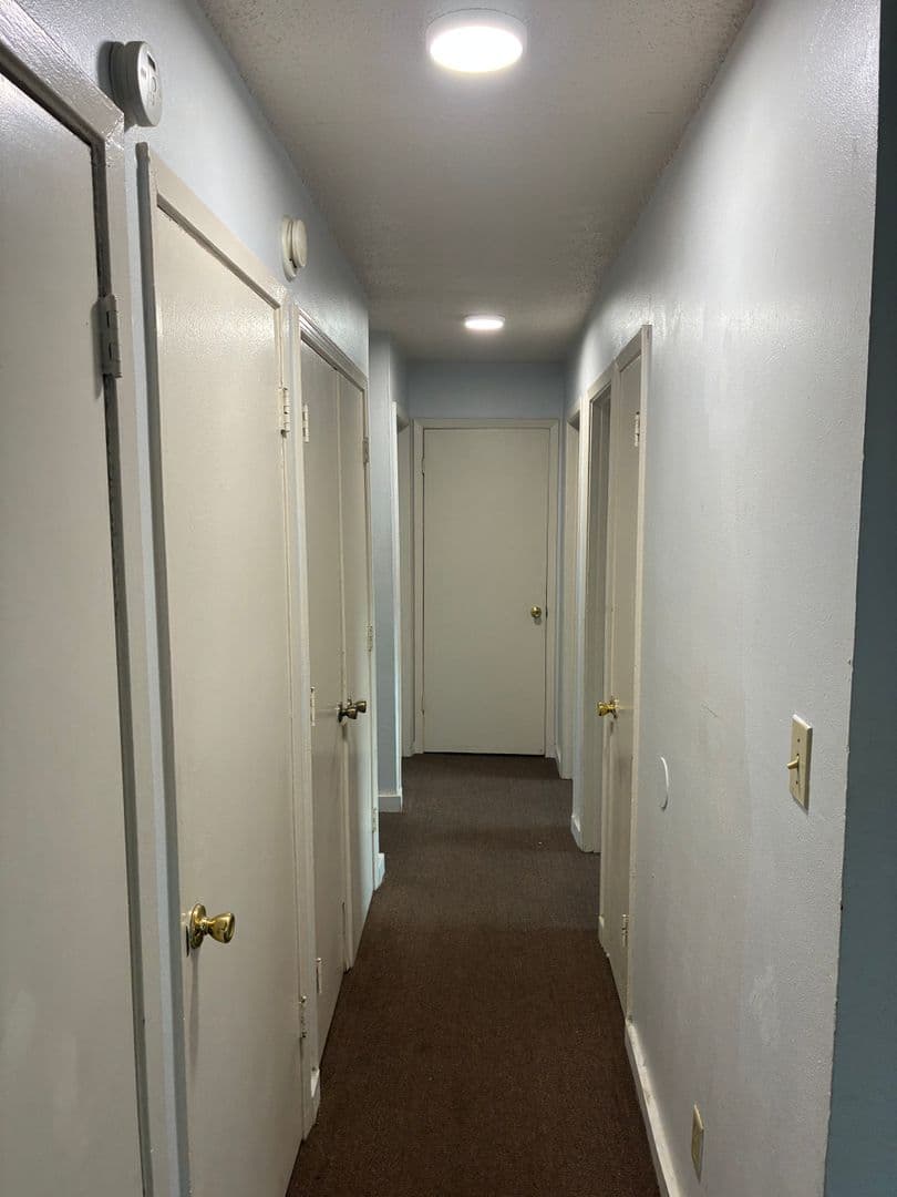 Monroeville Apartment: 530 Cecil Ln