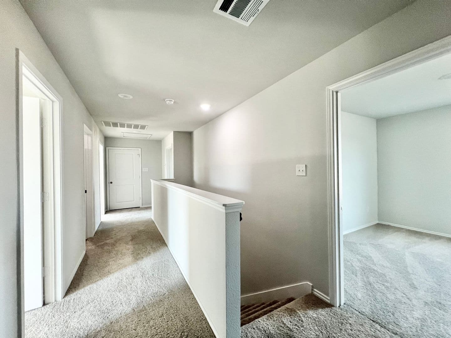 Cleburne House: 825 Eagles Nest