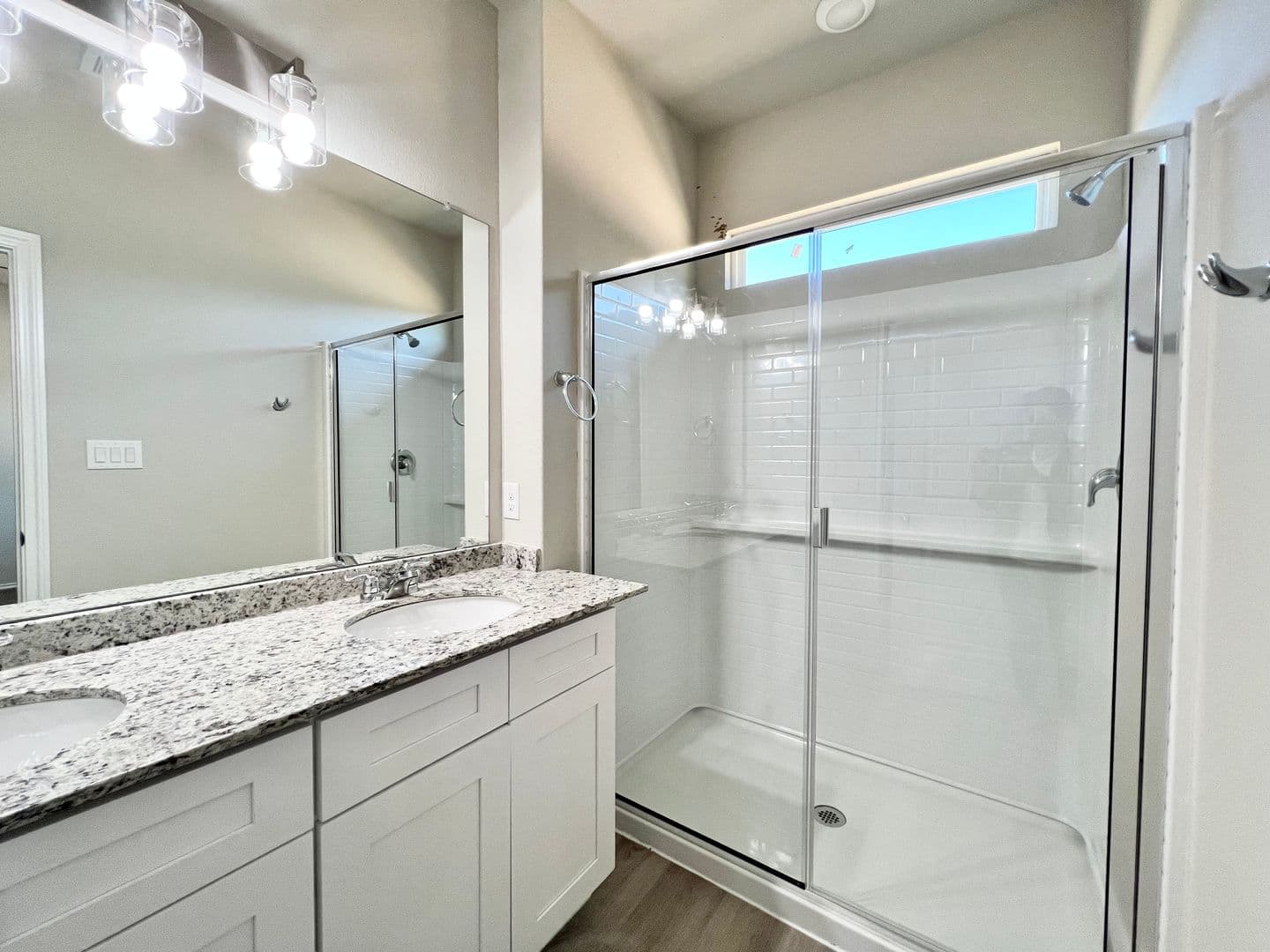 Burleson House: 3501 E Renfro #420