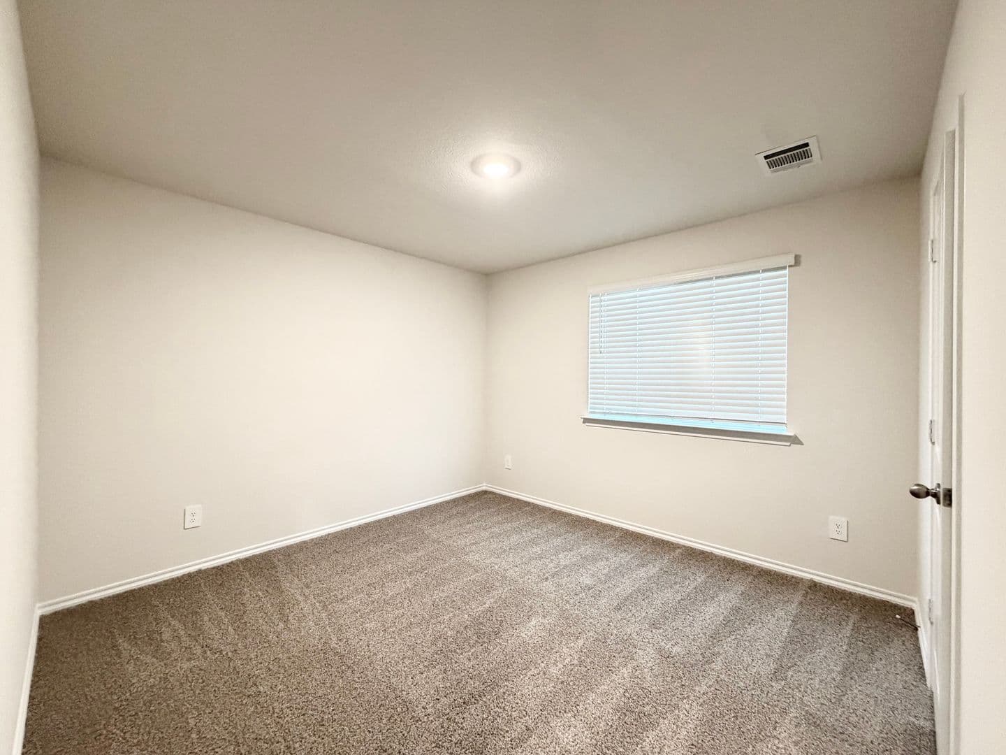 Canton House: 109 Buck Branch Ln
