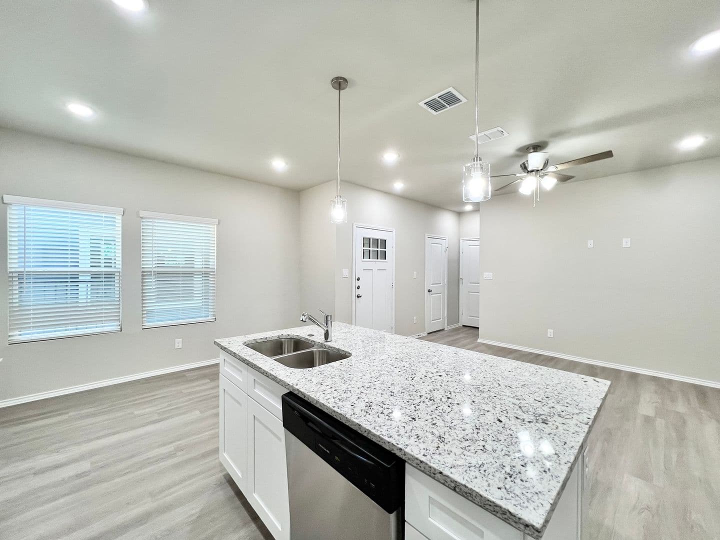 Burleson House: 3501 E Renfro #420