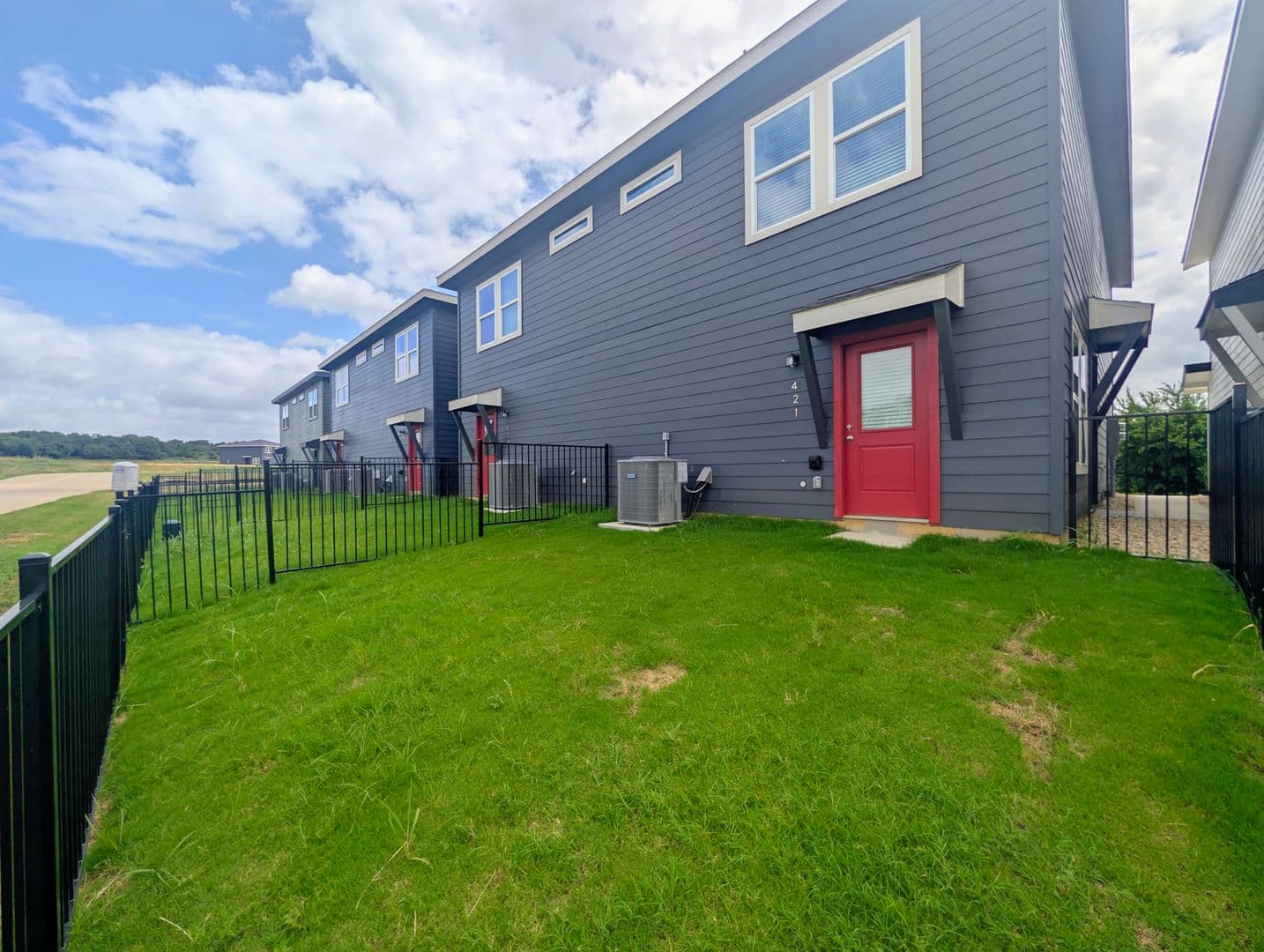 Burleson House: 3501 E Renfro #421