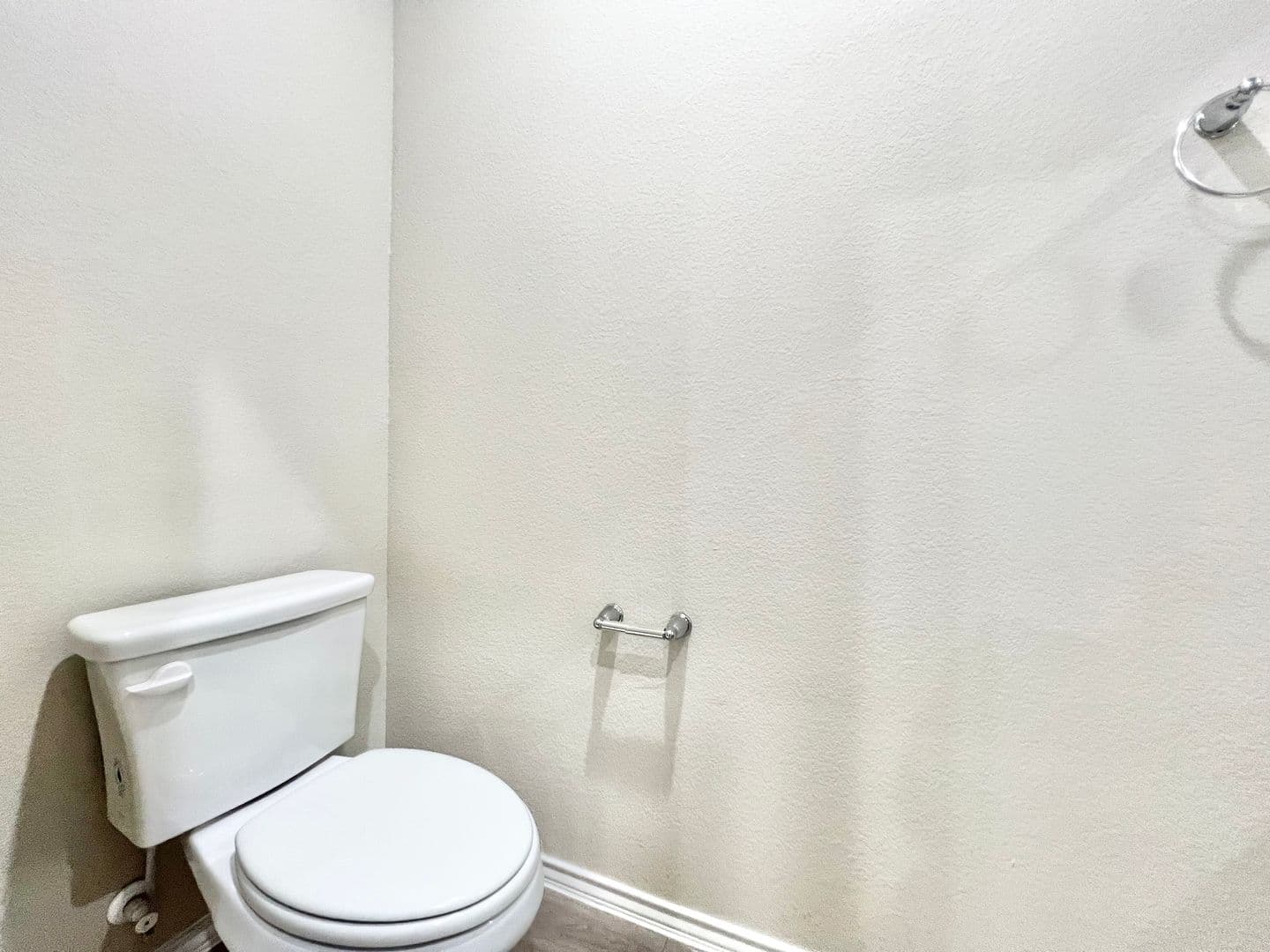 Burleson House: 3501 E Renfro #422