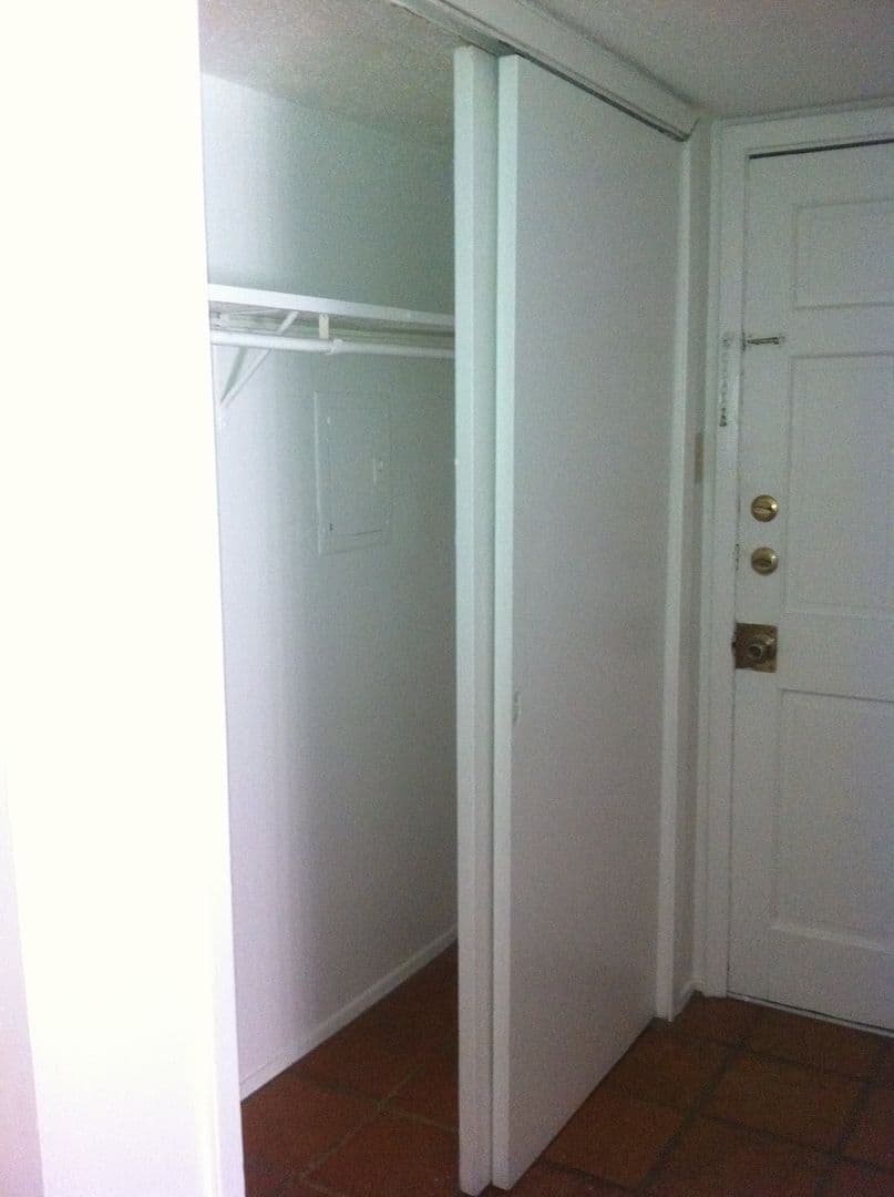 SAN ANTONIO Apartment: 7811 CHAMBERS RD
