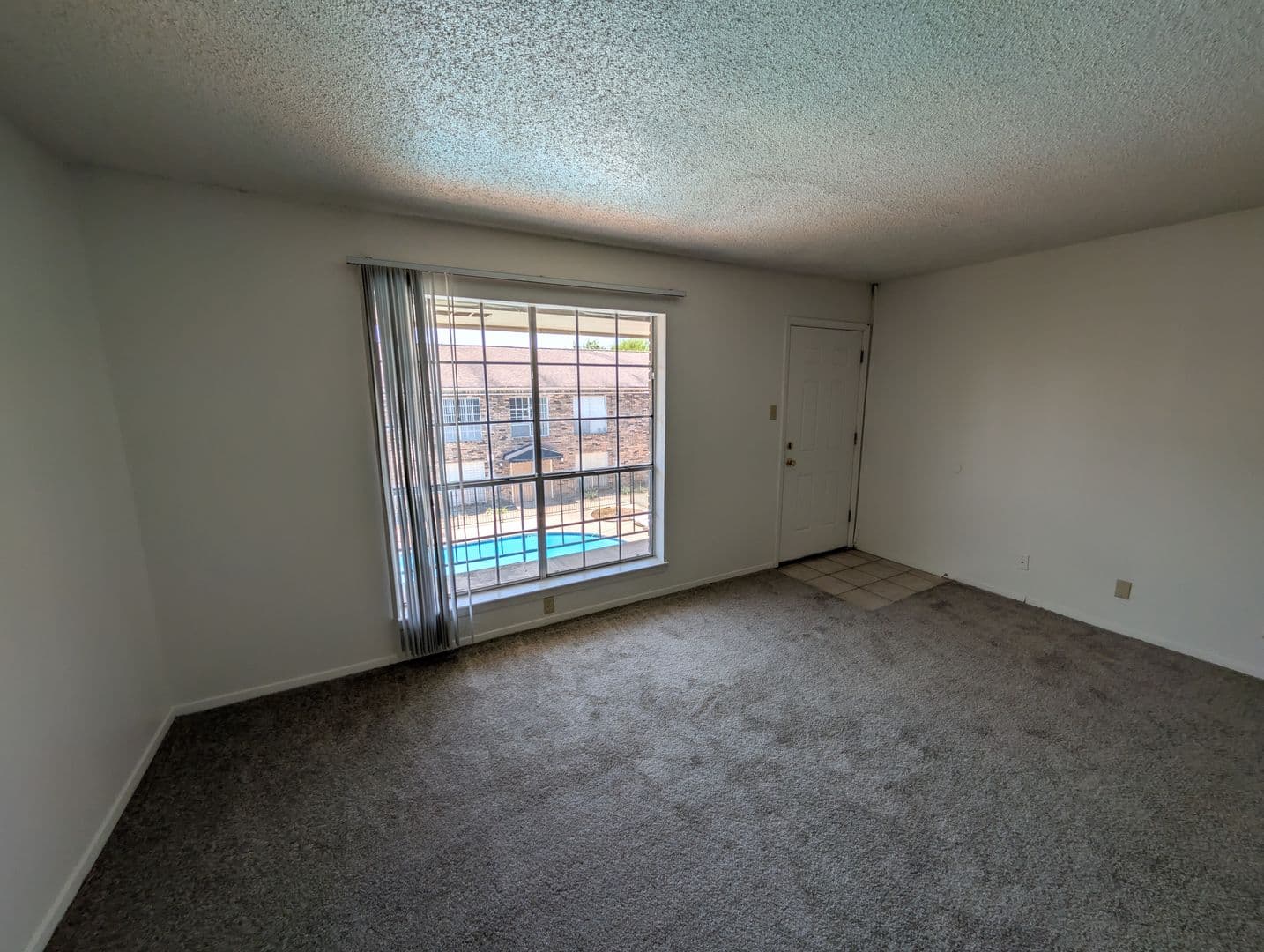 SAN ANTONIO Apartment: 3253 HILLCREST DR