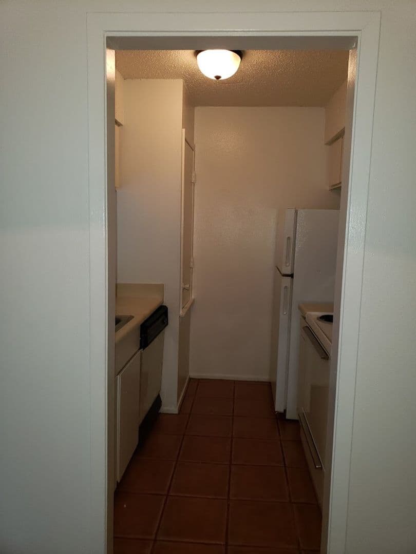 SAN ANTONIO Apartment: 7811 CHAMBERS RD